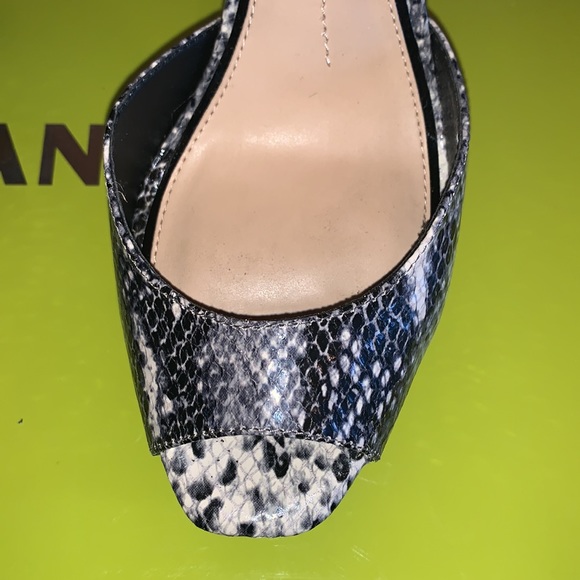 EUC 🤩 Gianni Binni Karstin Snake Reptile Platform Strappy Peep Toe Heels 8.5M - Picture 3 of 8